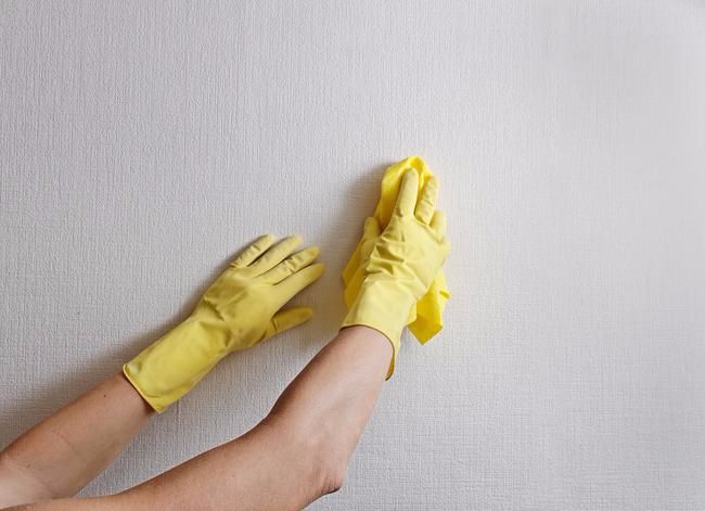 How to clean a stain on wallpaper