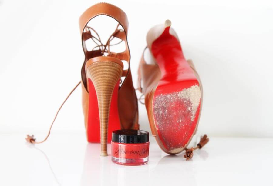 Lacquer shoe care products